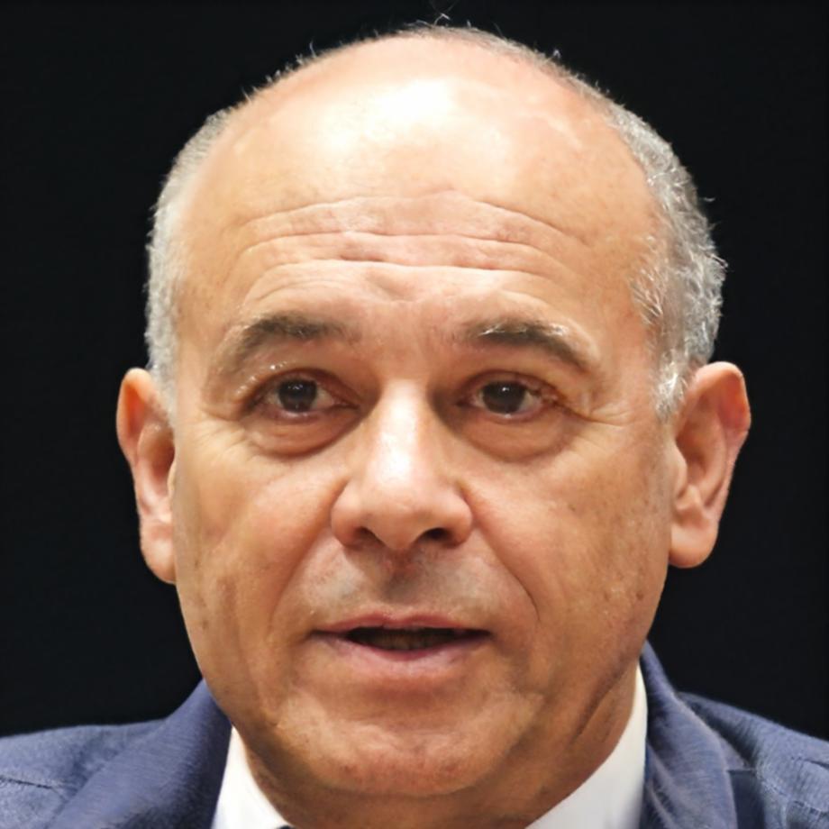 Portrait de Marc Dubois, Directeur Stratégique
